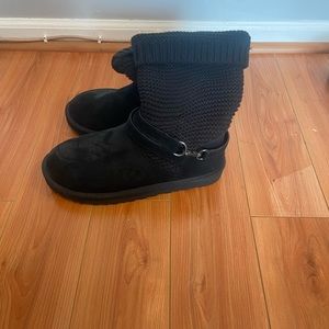 Black Ugg boots size 11